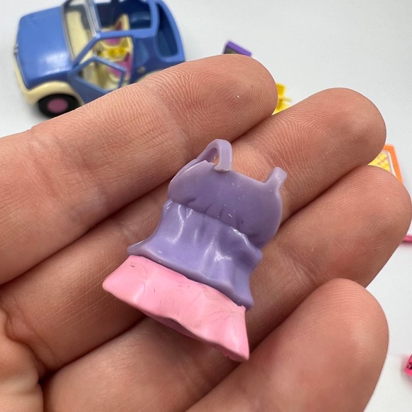 Vintage Lot Polly Pockets Y2K Retro Toys Car Picnic Set Miniature Dolls 2001 - Picture 7 of 13